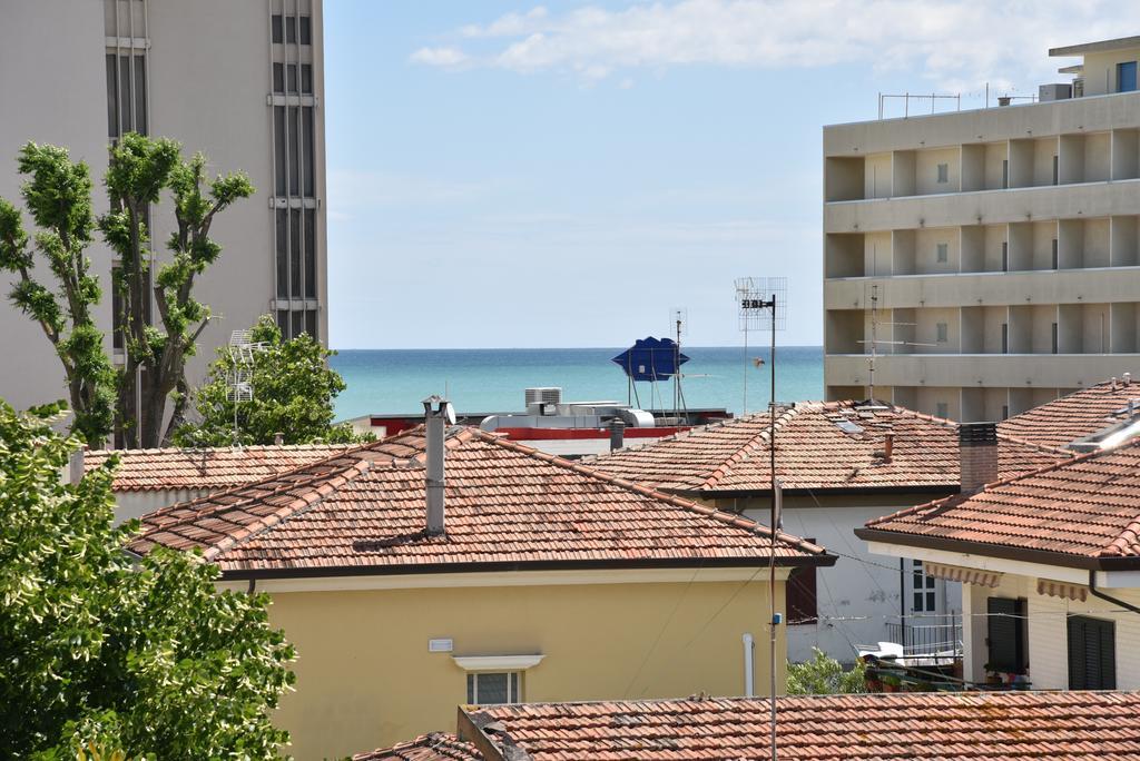 Hotel Marina Riccione Exteriör bild